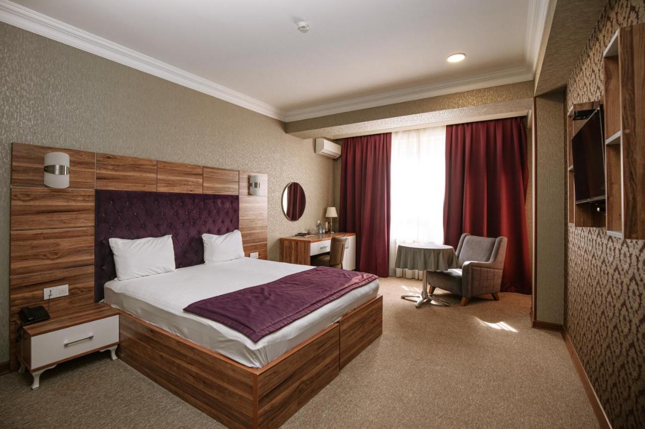 Ferienwohnung Royal Sapphire Boutique Baku Exterior foto