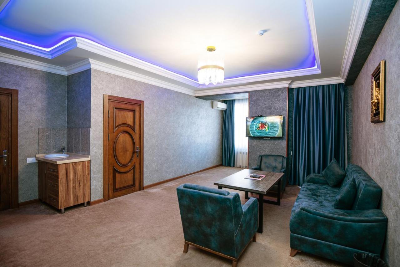 Ferienwohnung Royal Sapphire Boutique Baku Exterior foto